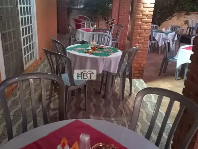 Chácara com 900m² 2 quartos e 1 banheiro, à venda, no bairro Parque Alto Sumaré em Bauru