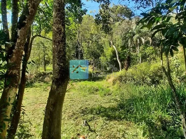 Chácara com 7000m² 2 quartos e 2 banheiros, à venda, no bairro Buquirinha II em São José dos Campos