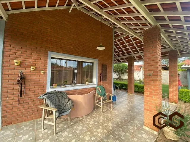 Chácara com 1000m² 2 quartos e 2 banheiros, à venda, no bairro Recanto Campestre Internacional de Viracopos Gleba 5 em Indaiatuba