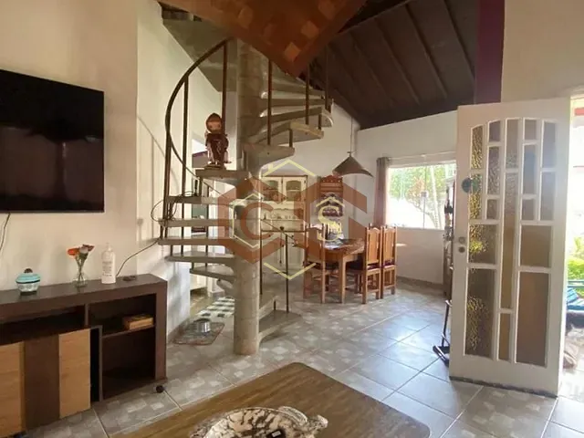 Chácara com 1000m² 2 quartos e 2 banheiros, à venda, no bairro Recanto Campestre Internacional de Viracopos Gleba 5 em Indaiatuba