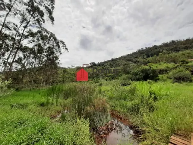 Chácara com 40000m², à venda, no bairro Zona Rural em Lagoinha