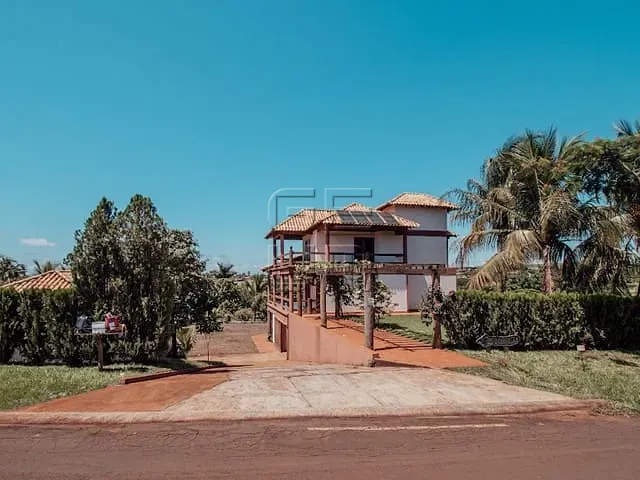 Chácara com 4701m² 4 quartos e 3 banheiros, à venda, no bairro Zona Rural em Porecatu