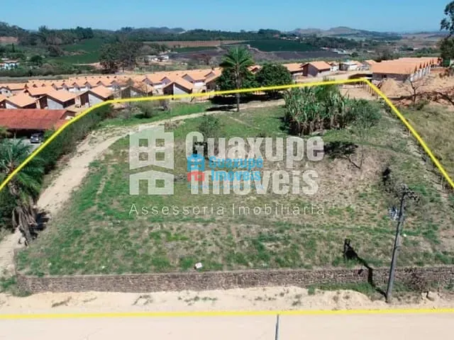 Chácara com 2741m², à venda, no bairro BOM JARDIM em GUAXUPÉ