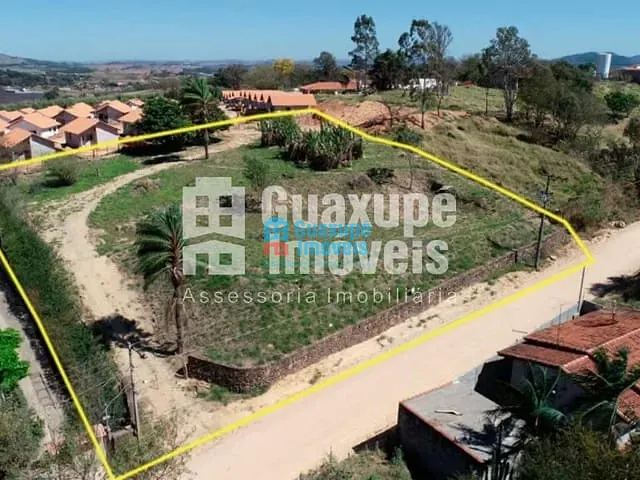 Chácara com 2741m², à venda, no bairro BOM JARDIM em GUAXUPÉ