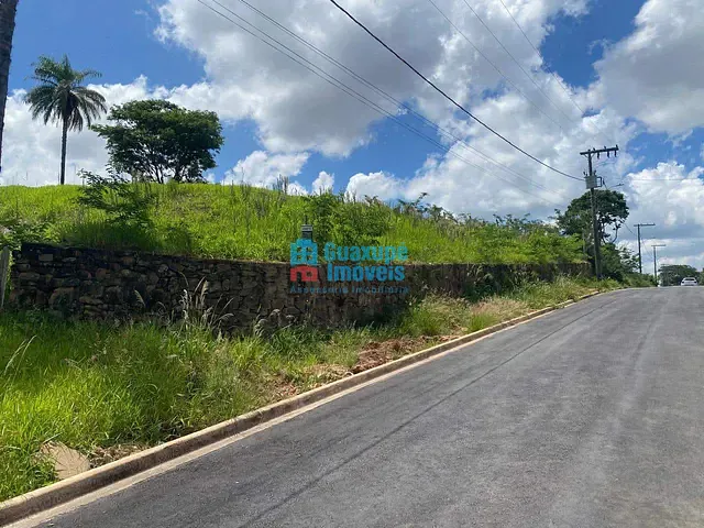 Chácara com 2741m², à venda, no bairro BOM JARDIM em GUAXUPÉ
