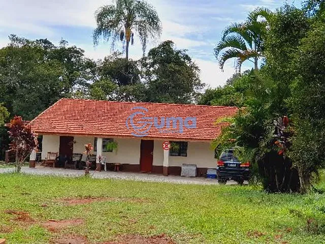 Chácara 4 quartos e 6 banheiros, à venda, no bairro Curitibanos em Bragança Paulista