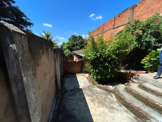 Chácara com 625m² 2 quartos e 2 banheiros, à venda, no bairro Cidade Satélite Íris em Campinas