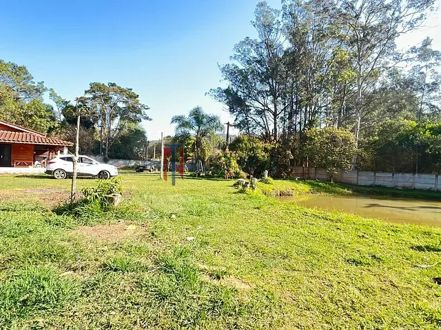 Chácara com 2200m² 3 quartos e 2 banheiros, à venda, no bairro Canedos em Piracaia