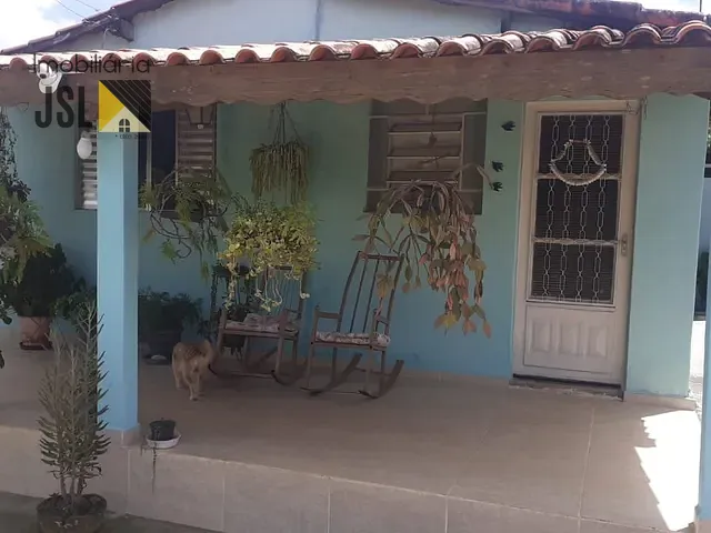 Chácara com 1000m² 2 quartos e 1 banheiro, à venda, no bairro Guamirim em Caçapava