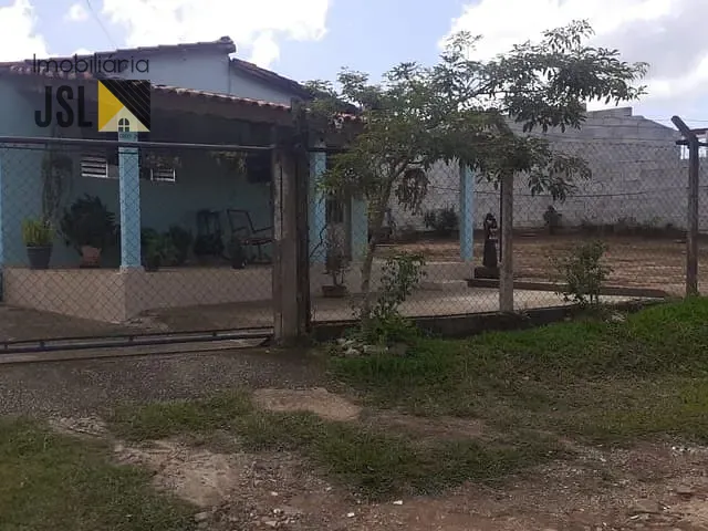 Chácara com 1000m² 2 quartos e 1 banheiro, à venda, no bairro Guamirim em Caçapava