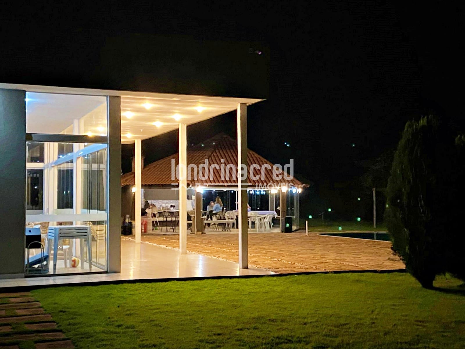 Sítio, 1 quarto, 2500 m² - Foto 2