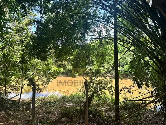 Chácara com 1664m² 1 quarto e 2 banheiros, à venda, no bairro Jardim Paraíso em Jaguariúna