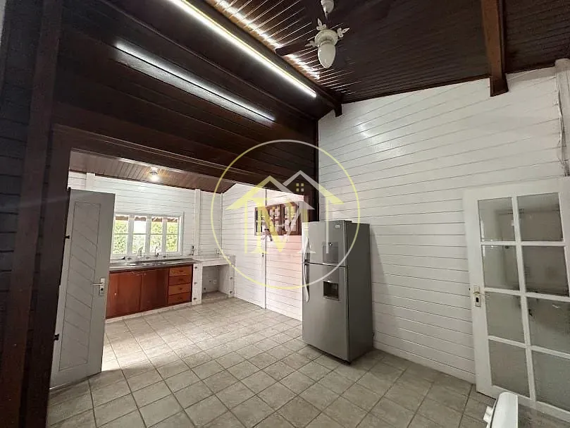 Casa, 5 quartos, 240 m² - Foto 30