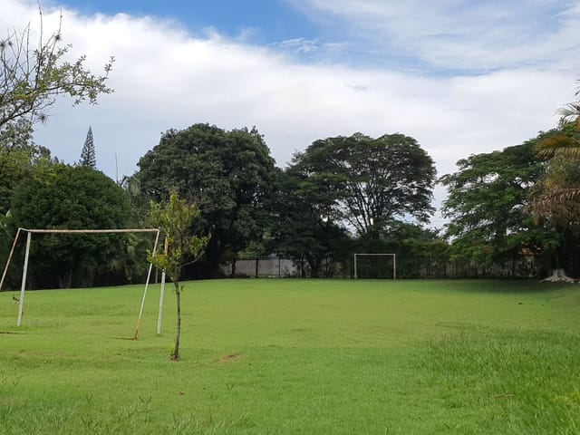 Chácara com 5000m² 3 quartos e 2 banheiros, à venda, no bairro Rec Lago Azul em Cambé
