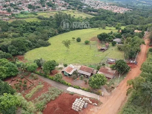 Chácara com 4488m² 2 quartos e 1 banheiro, à venda, no bairro Santa Luzia em Ibiporã