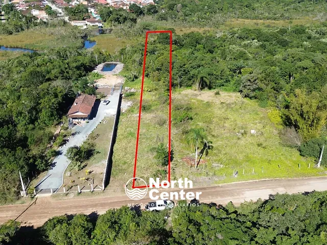 Chácara com 4482m², à venda, no bairro Pinheiros em Balneário Barra do Sul