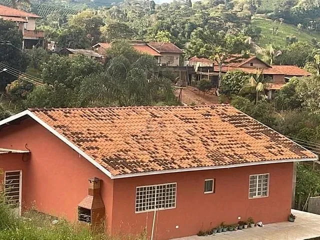 Chácara com 2162m² 2 quartos e 1 banheiro, à venda, no bairro ** em Caldas