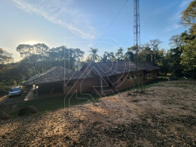 Chácara com 14600m², à venda, no bairro Traviú em Jundiaí