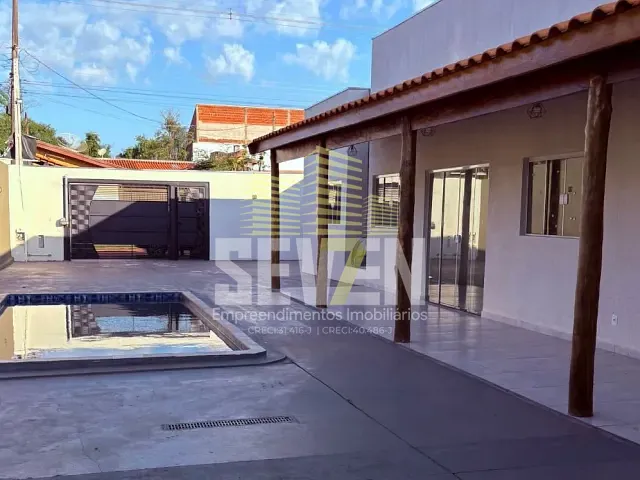Chácara com 300m² 3 quartos e 3 banheiros, à venda, no bairro Vale do Igapó em Bauru