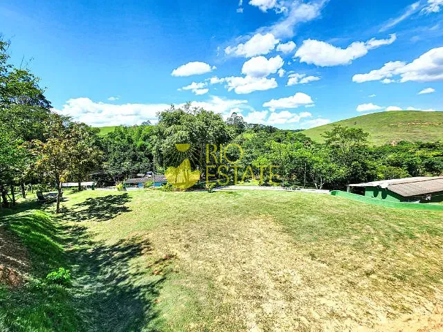 Chácara com 6466m² 1 quarto e 1 banheiro, à venda, no bairro Jardim Alvorada em Barra Mansa