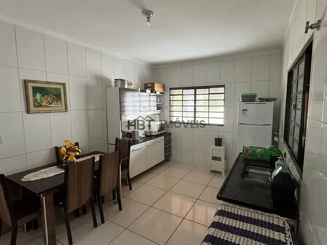 Chácara com 572m² 3 quartos e 3 banheiros, à venda, no bairro Vale do Igapó em Pederneiras