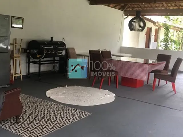 Chácara com 30250m² 3 quartos e 3 banheiros, à venda, no bairro Estância Figueira Branca em Jarinu