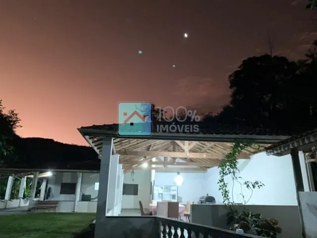 Chácara com 30250m² 3 quartos e 3 banheiros, à venda, no bairro Estância Figueira Branca em Jarinu