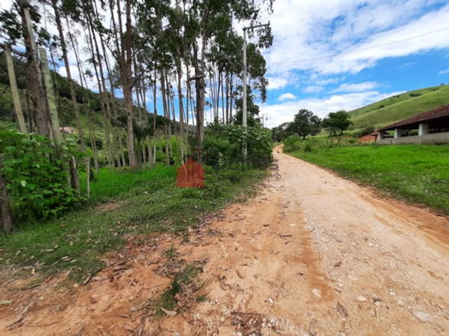 Chácara com 7000m², à venda, no bairro Zona Rural em Lagoinha