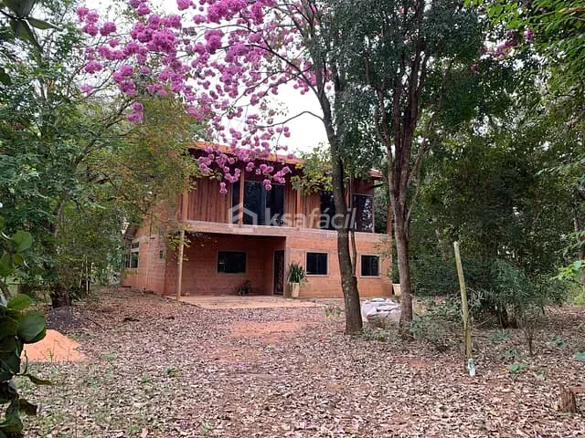 Chácara com 5000m² 4 quartos e 3 banheiros, à venda, no bairro Chácara das Mansões em Campo Grande
