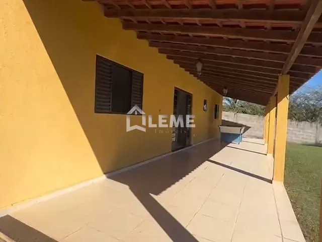 Chácara com 1600m² 3 quartos e 2 banheiros, à venda, no bairro Vila Lambari em Mococa