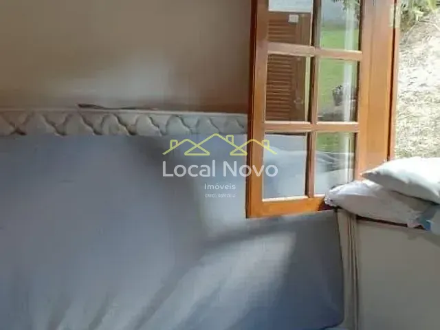 Chácara com 1500m² 2 quartos e 1 banheiro, à venda, no bairro Vila Darcy Penteado (Mailasqui) em São Roque