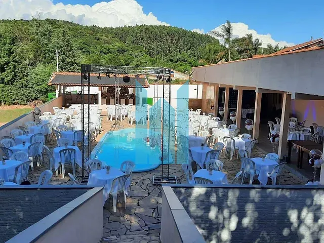 Chácara com 100m² 2 quartos e 2 banheiros, à venda, no bairro Village São Luiz em Poços de Caldas