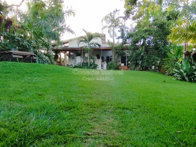 Chácara com 48666m² 3 quartos e 1 banheiro, à venda, no bairro Área Rural de Engenheiro Coelho em Engenheiro Coelho