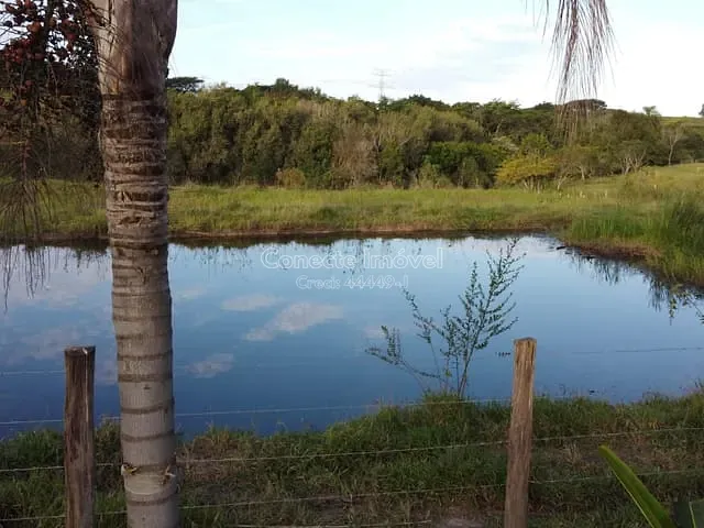 Chácara com 48666m² 3 quartos e 1 banheiro, à venda, no bairro Área Rural de Engenheiro Coelho em Engenheiro Coelho