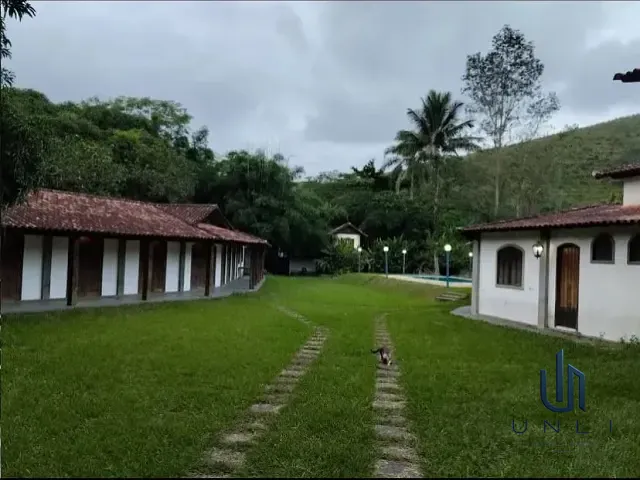 Chácara com 2420m² 9 quartos e 5 banheiros, à venda, no bairro São José do Turvo em Barra do Piraí