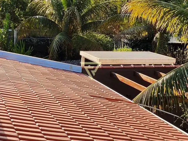 Chácara com 500m² 3 quartos e 5 banheiros, à venda, no bairro Condomínio Veredas do Rio Pardo em Serra Azul
