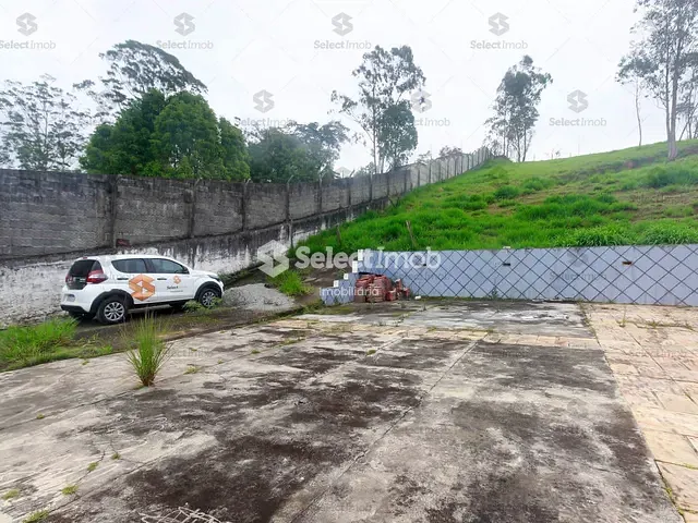 Chácara com 4000m² 3 quartos e 2 banheiros, à venda, no bairro Parque do Heroísmo em Suzano