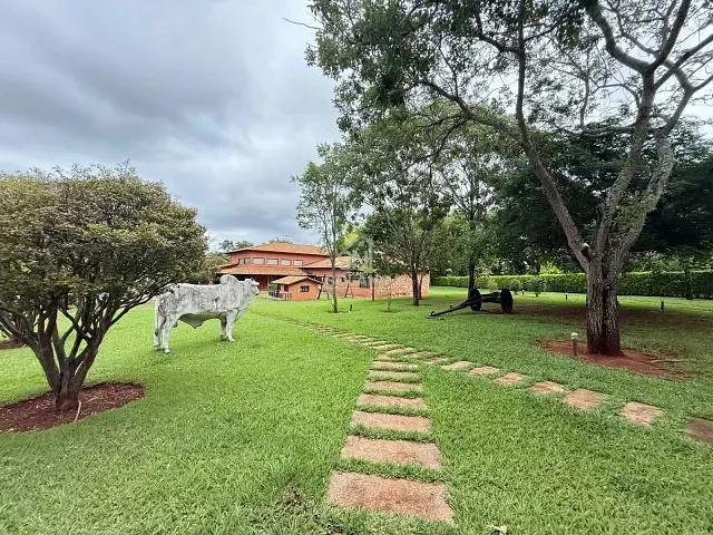Chácara com 11000m² 5 quartos e 5 banheiros, à venda, no bairro Condomínio Alta Vista I em Senador Canedo