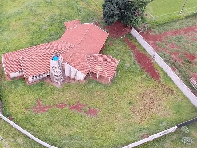 Chácara com 4952m² 4 quartos e 4 banheiros, à venda, no bairro Sabará I em Londrina