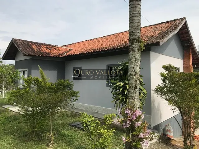 Chácara com 6000m² 3 quartos e 3 banheiros, à venda, no bairro Centro em Mogi das Cruzes