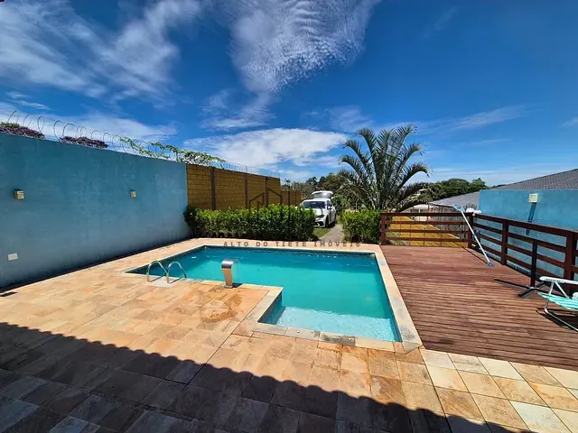 Chácara com 840m² 3 quartos e 3 banheiros, à venda, no bairro Chácara Guanabara em Guararema