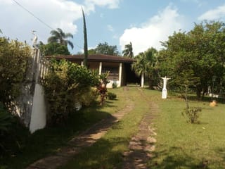 Foto do Chácara-Chácara à Venda em Pilar do Sul – 1.290 m², Porteira Fechada, Lazer Completo, SP