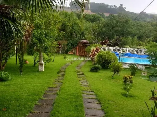 Chácara com 1291m² 2 quartos e 2 banheiros, à venda, no bairro Jardim Cananeia em Pilar do Sul