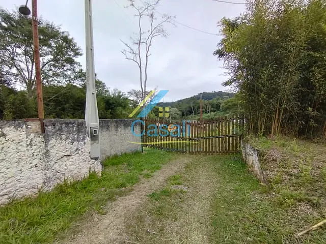 Chácara com 5000m² 3 quartos e 5 banheiros, à venda, no bairro Taipas De Pedras (Mailasqui) em São Roque