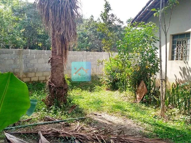 Chácara com 2000m² 4 quartos e 3 banheiros, à venda, no bairro Buquirinha II em São José dos Campos