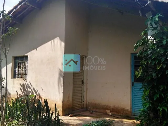Chácara com 2000m² 4 quartos e 3 banheiros, à venda, no bairro Buquirinha II em São José dos Campos