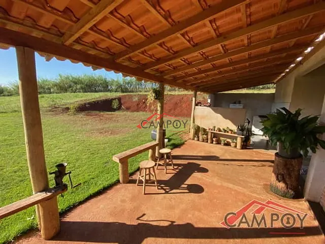 Chácara com 10000m² 3 quartos e 2 banheiros, à venda, no bairro Contorno Norte em Apucarana