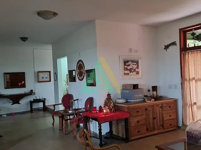 Chácara com 1189m² 3 quartos e 4 banheiros, à venda, no bairro Parque Sinai em Santana de Parnaíba