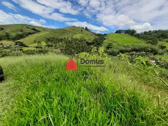 Chácara com 2000m², à venda, no bairro Zona Rural em Lagoinha