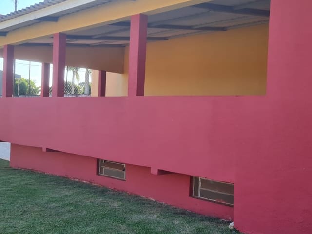 Chácara com 3130m² 2 quartos e 3 banheiros, à venda, no bairro Chácara Santa Maria em Cambé